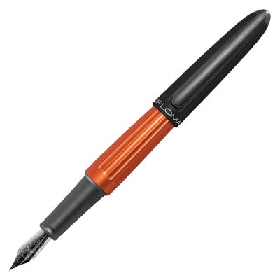 Stilou cu penita M, din otel inoxidabil Diplomat Aero black orange